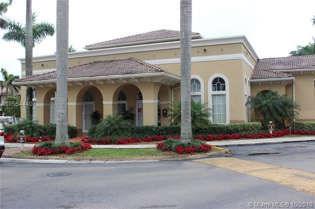 Foto del edificio - 8850 W Flagler St