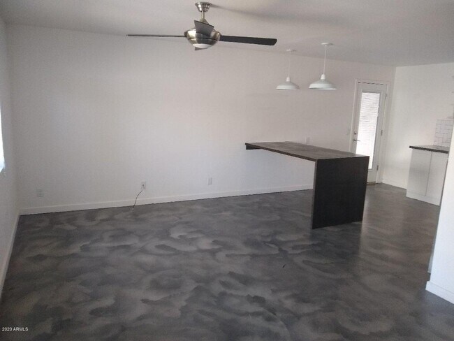 Foto del edificio - 5317 N 11th St
