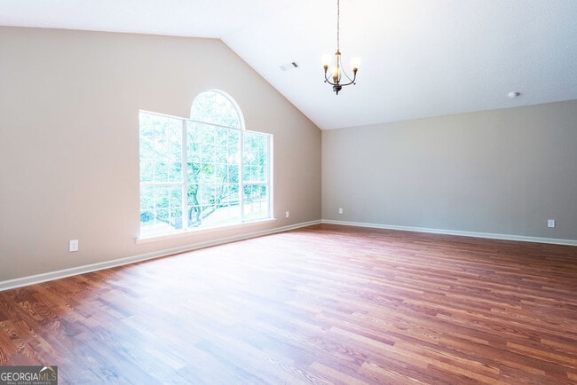 Building Photo - 2506 Venture Cir