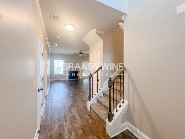 Foto del edificio - 240 Cecil Way