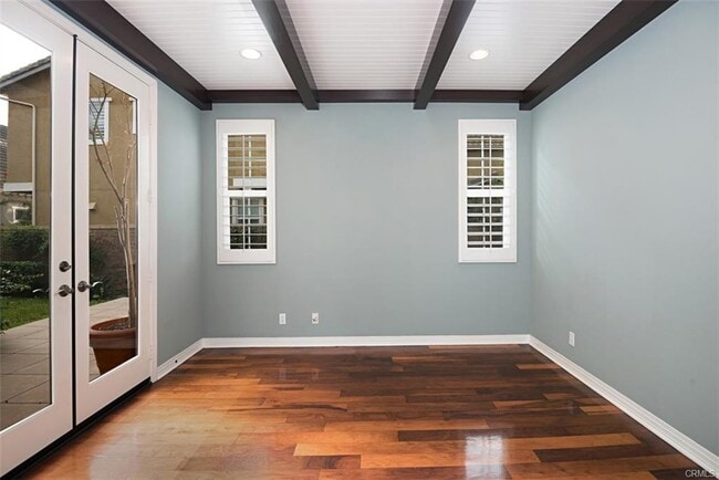 Building Photo - 1320 Sun Dial Dr