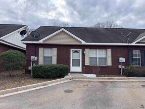 Building Photo - 242 Katelyn Cir