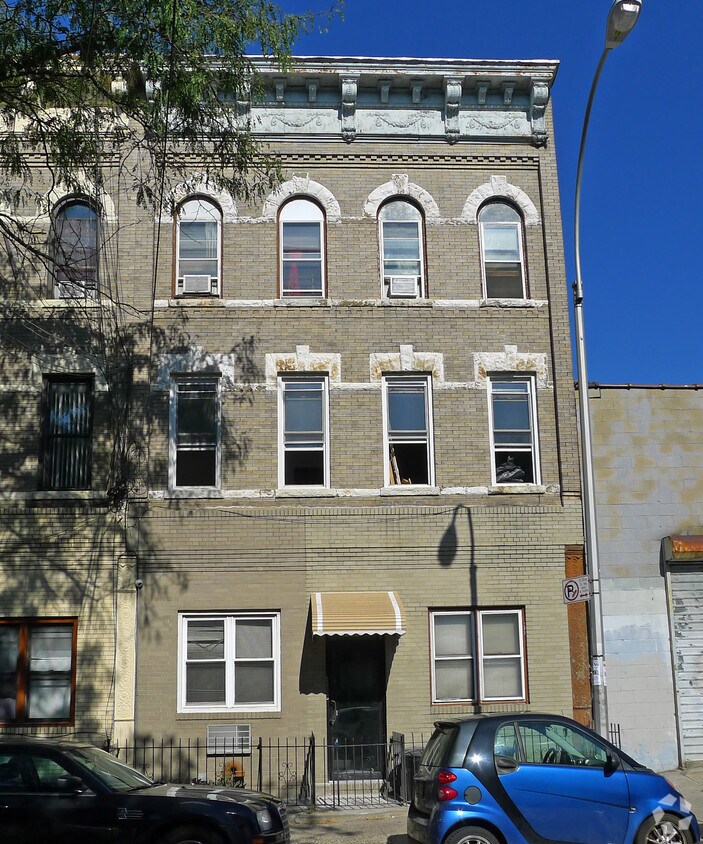 Foto del edificio - 1727 Himrod St