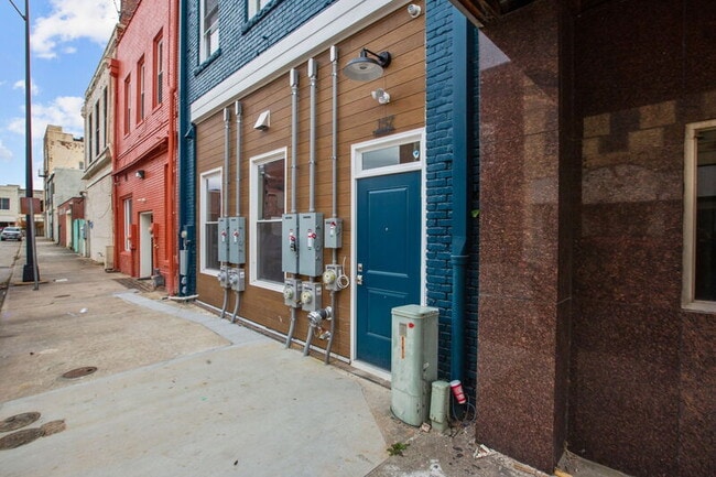 Foto del edificio - 157 N Howard St