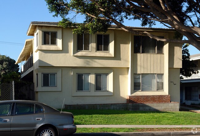 Foto del edificio - 1208 E Imperial Ave