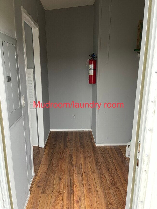 Foto del edificio - 310 Co Rd 109