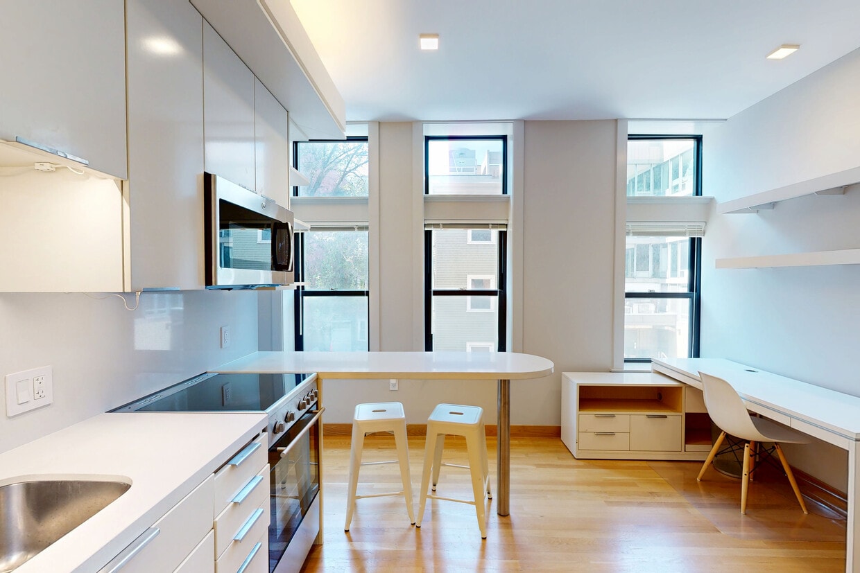 Photo - 115 Mt Auburn (Fully Furnished) Apartments