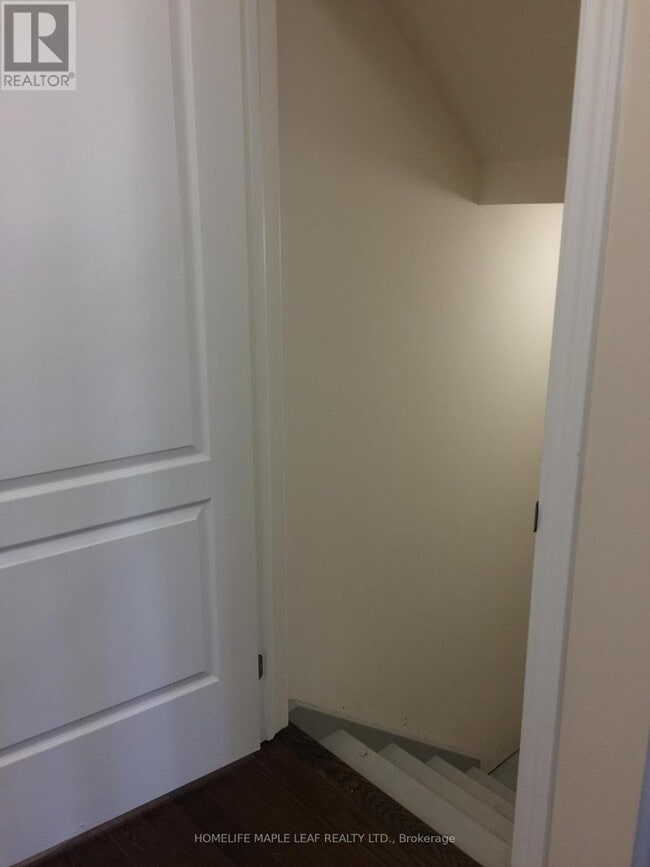 Building Photo - 14 Cohoe St