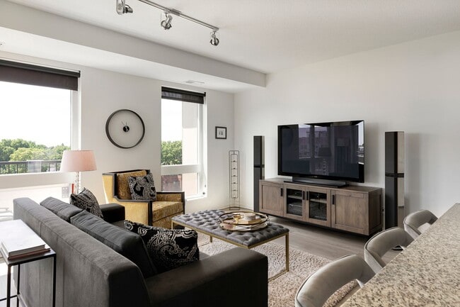 Interior Photo - Laguna Apartments