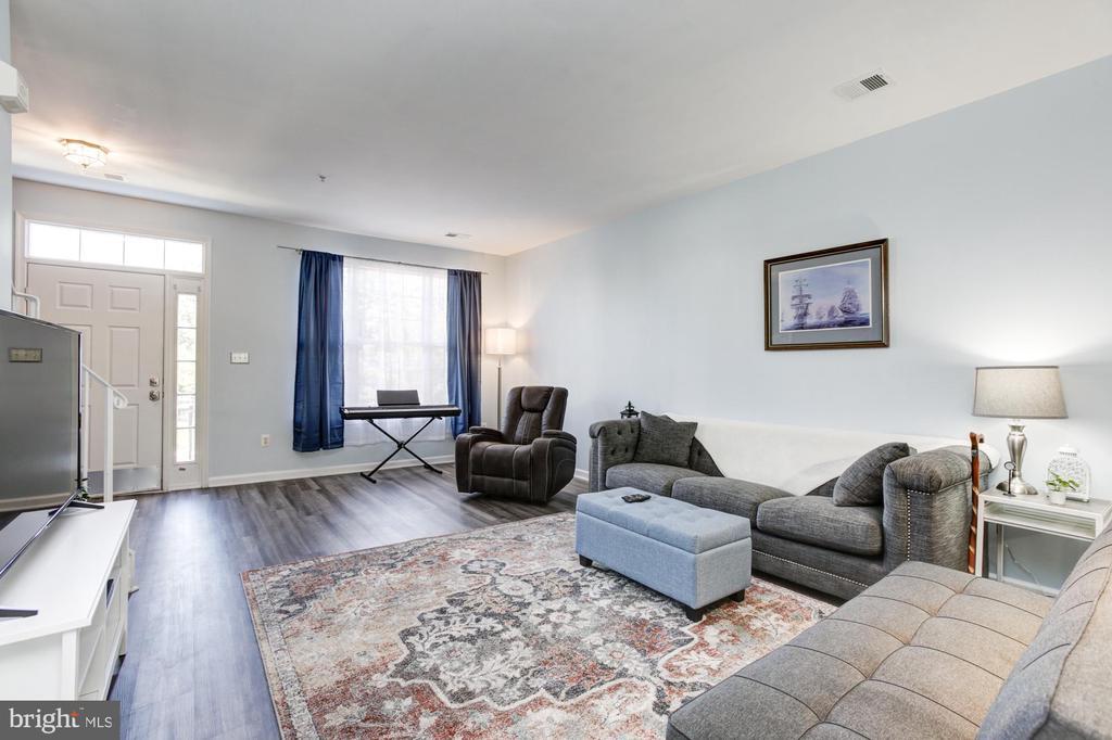 8605 Willow Leaf Ln, Odenton, MD 21113 Townhome Rentals in Odenton MD