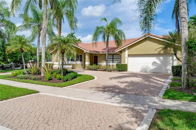 Foto del edificio - 360 NW 107th Ave