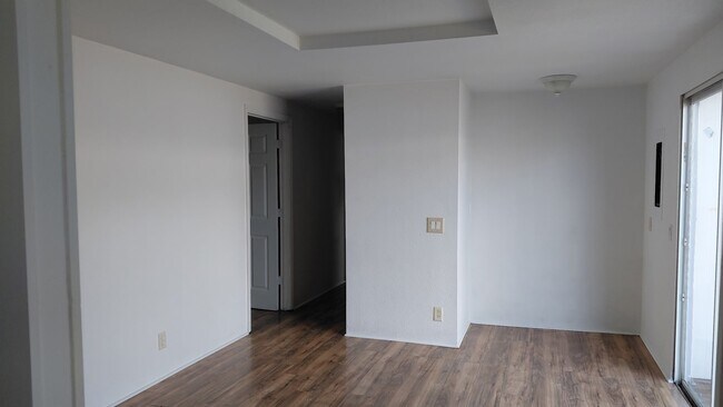 Building Photo - 6132 108th Ave N
