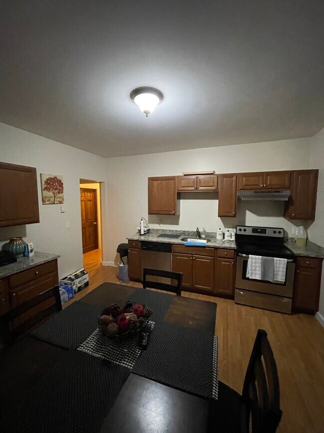 Foto del edificio - 193 Washington St