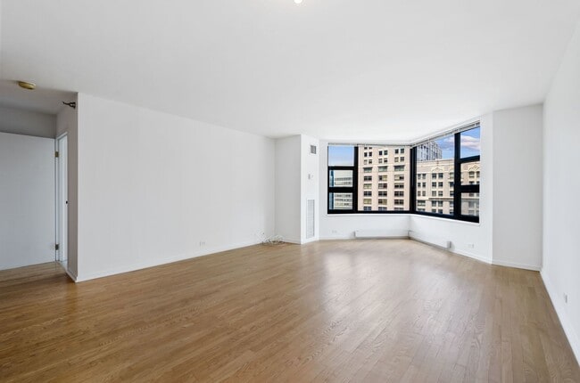 Foto del edificio - 401 E Ontario St