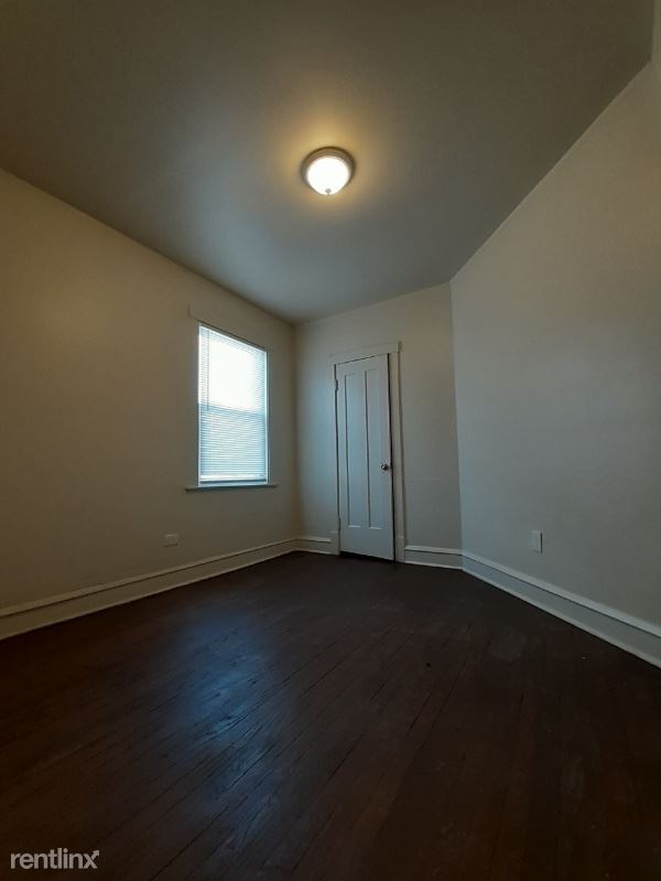 Building Photo - 4 br, 3 bath House - 16920 S bulger Ave