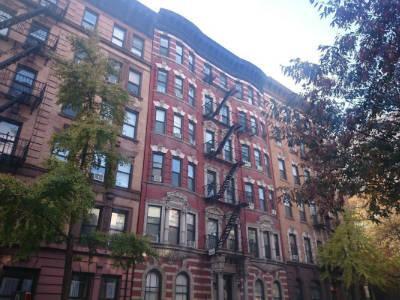Foto del edificio - 336 E 18th St
