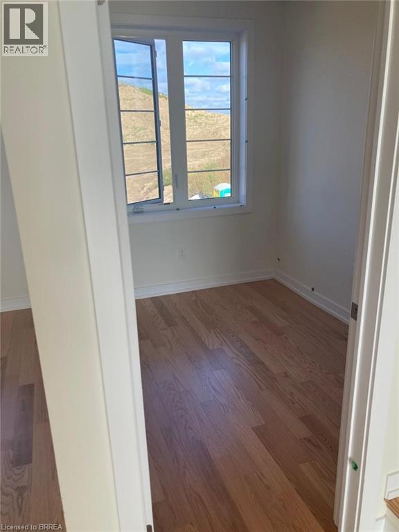 Photo du bâtiment - 45 Baskett St