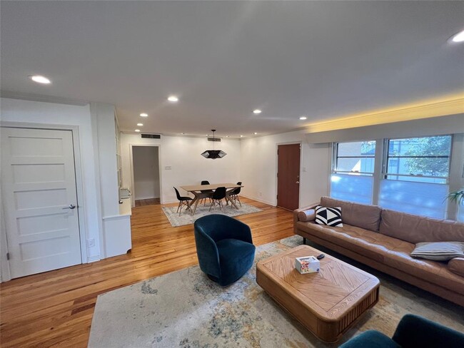 Foto del edificio - 1511 Chelsea Ln