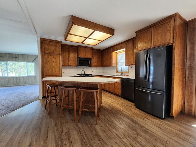 Foto del edificio - Penngrove Mobile Home on a Country Property