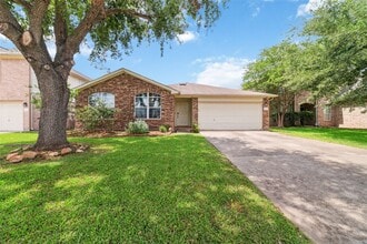 Building Photo - 8123 Solara Bend Ct