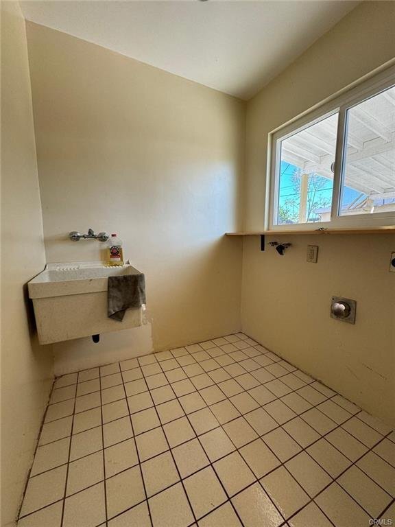 Building Photo - 2537 West Avenue 30 Apt #30, Los Angeles, ...