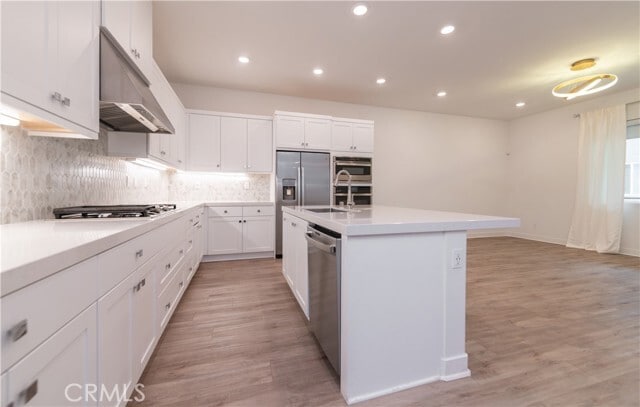 Building Photo - 203 Sash