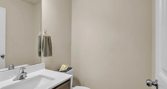 Foto del edificio - 6227 Lavaca Dr