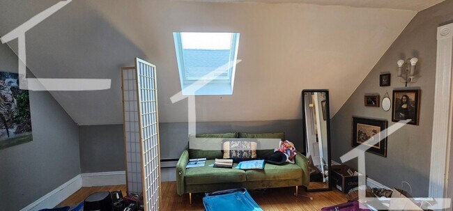 Building Photo - 2bed apartment in Allston