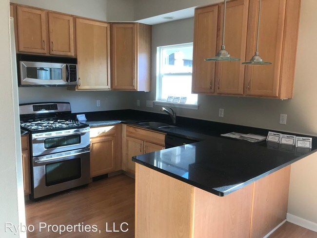 Building Photo - 3 br, 2.5 bath House - 5402 Delmar Blvd