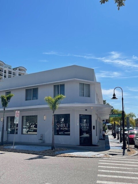 Foto del edificio - 1508 Dolphin St