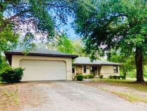 Building Photo - 1449 W Evergreen Dr