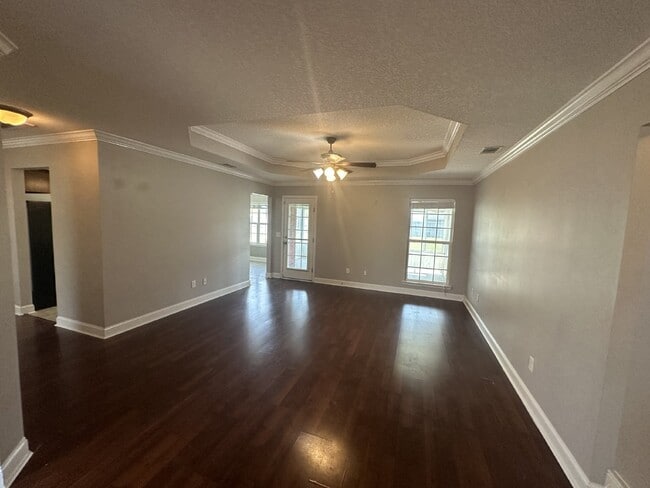 Foto del edificio - Home For Rent