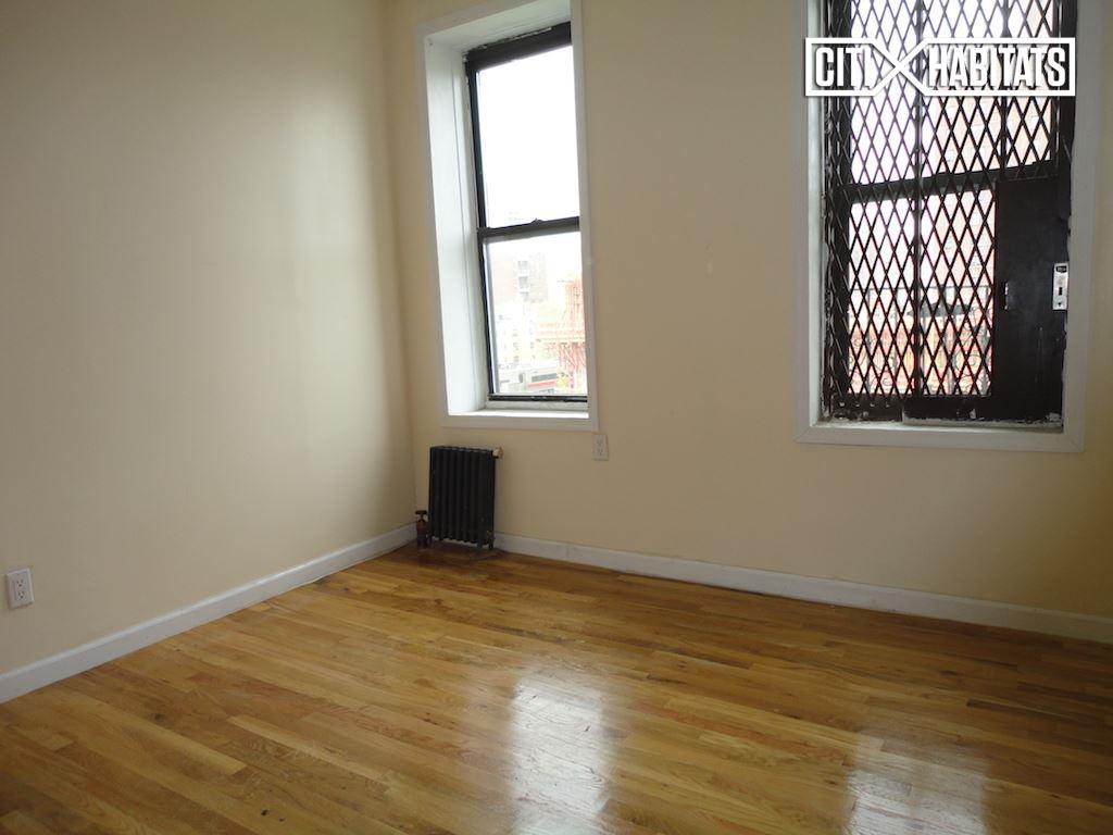 Foto del edificio - 112 E 103rd St