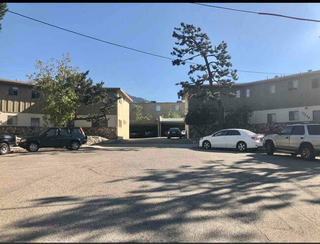 Building Photo - 10445 Kailua Ln