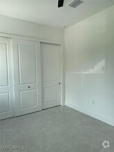Building Photo - 2807 Leeland Heights Blvd