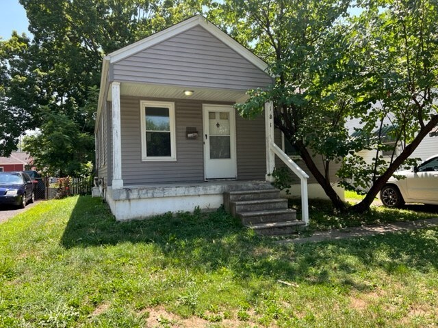 Building Photo - 121 N 45th St