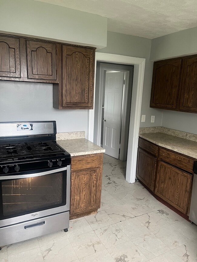 Building Photo - 16713 Scottsdale Blvd