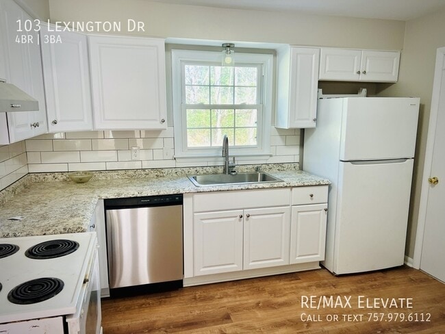 Foto del edificio - 103 Lexington Dr