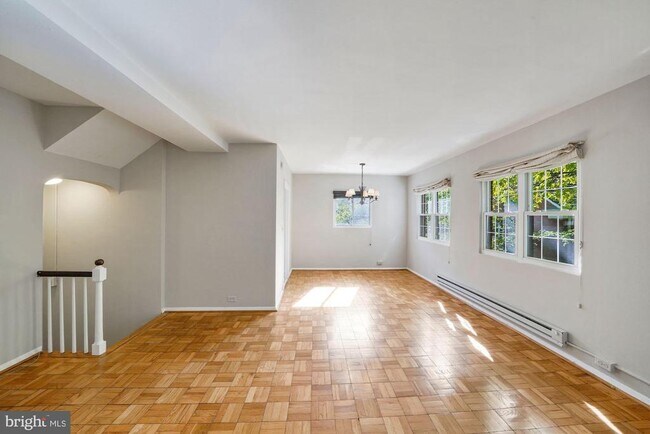 Foto del edificio - 1702 Preston Rd