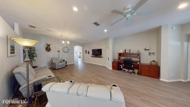 Foto del edificio - 4 br, 3 bath House - 1371 R Samantha Cir E
