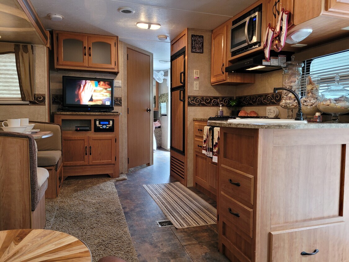 1046 E 85th St, Brooklyn, NY 11236 House Rental in Brooklyn, NY