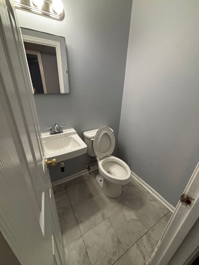 Building Photo - Ann Street