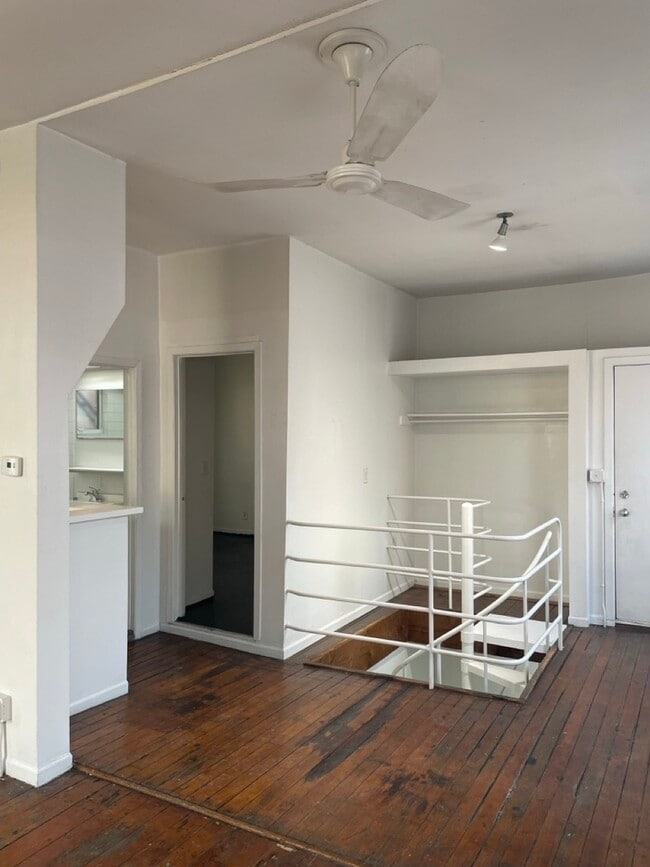 Building Photo - 1801 S Peoria St