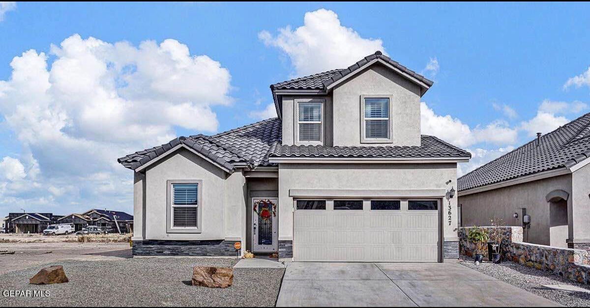 Foto principal - 13627 Hazlewood St