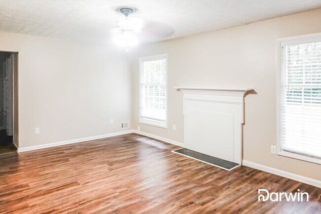 Building Photo - 5296 Winslow Crossing N