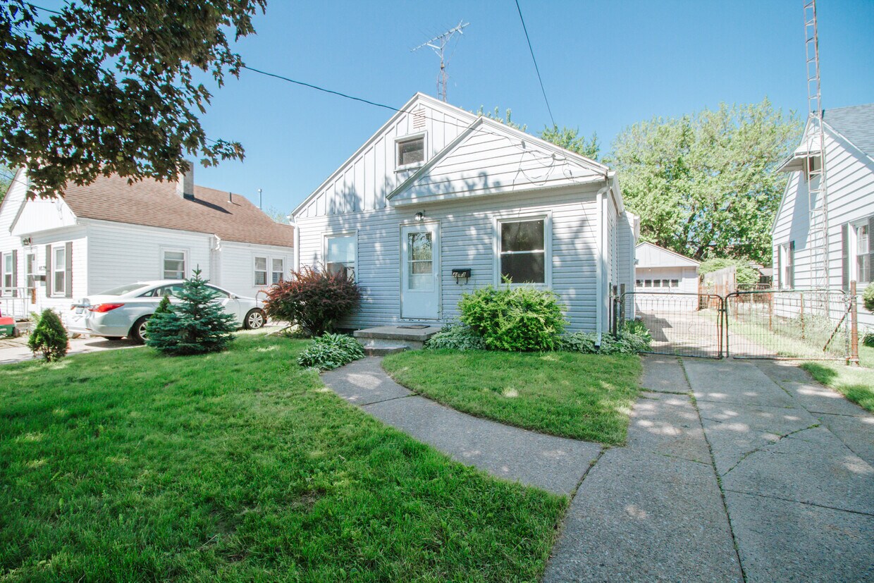Primary Photo - 4843 292nd St