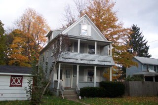 Foto del edificio - 404 W 3rd St