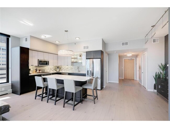 Foto del edificio - 740 Portland Ave