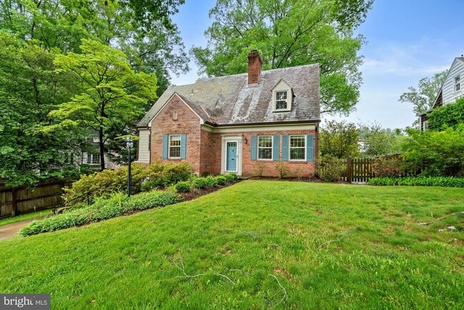 Building Photo - 5222 Duvall Dr