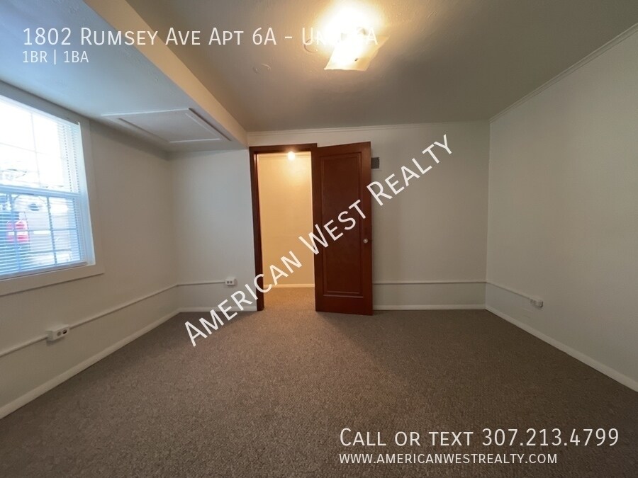 Building Photo - 1802 Rumsey Ave